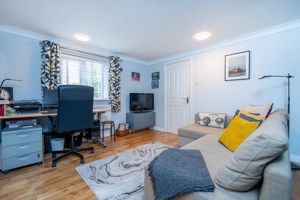 Snug/bedroom 4- click for photo gallery